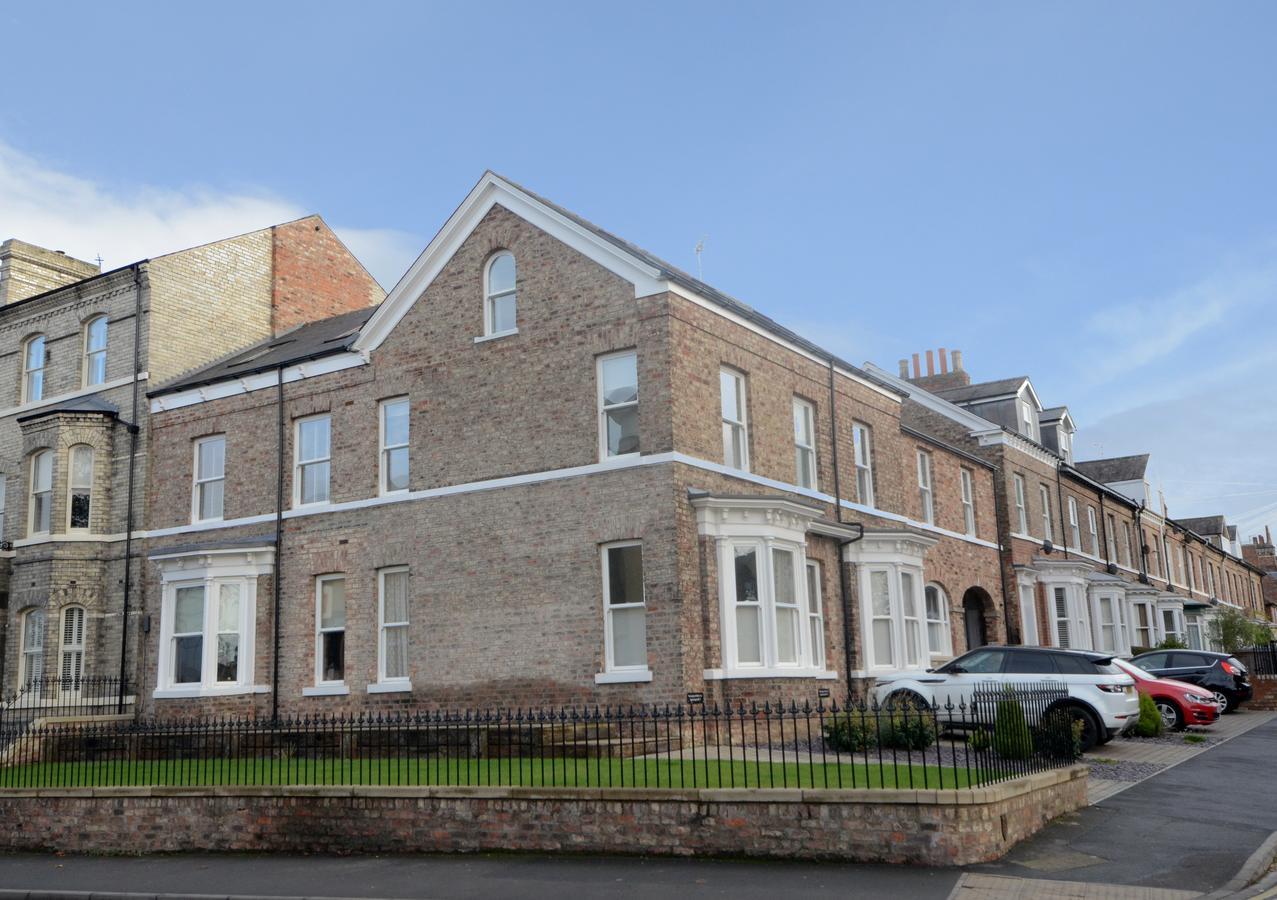 5 Blue Bridge Court