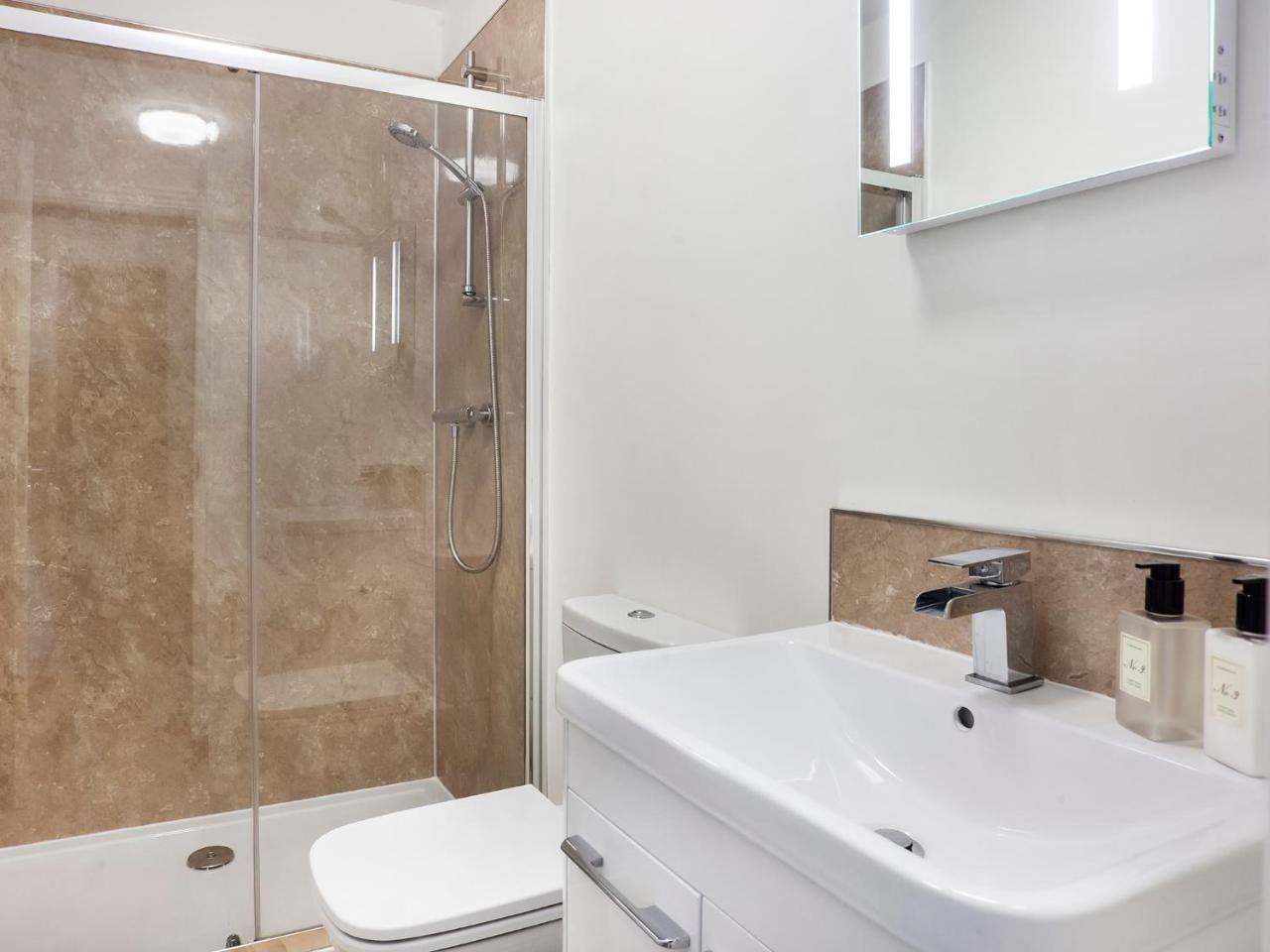 Apartamento 5 Blue Bridge Court York